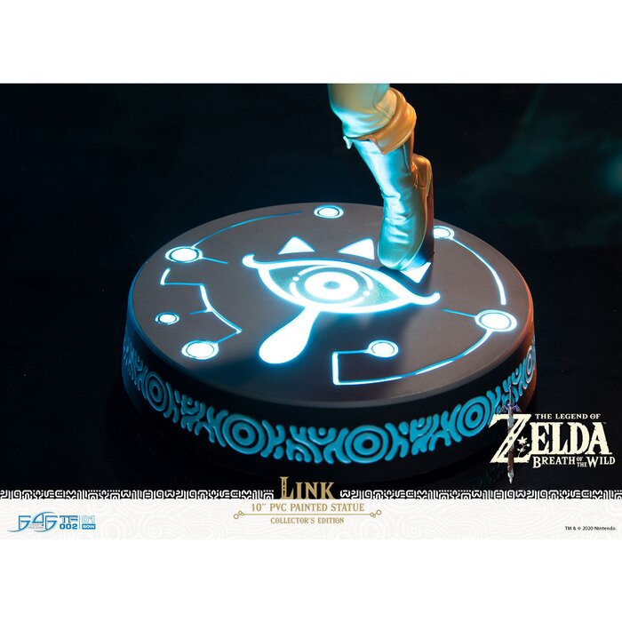 FIRST 4 FIGURES The Legend of Zelda: Breath of the Wild: Link (Collector's edition) 25x14x23cmProduct Thumbnail