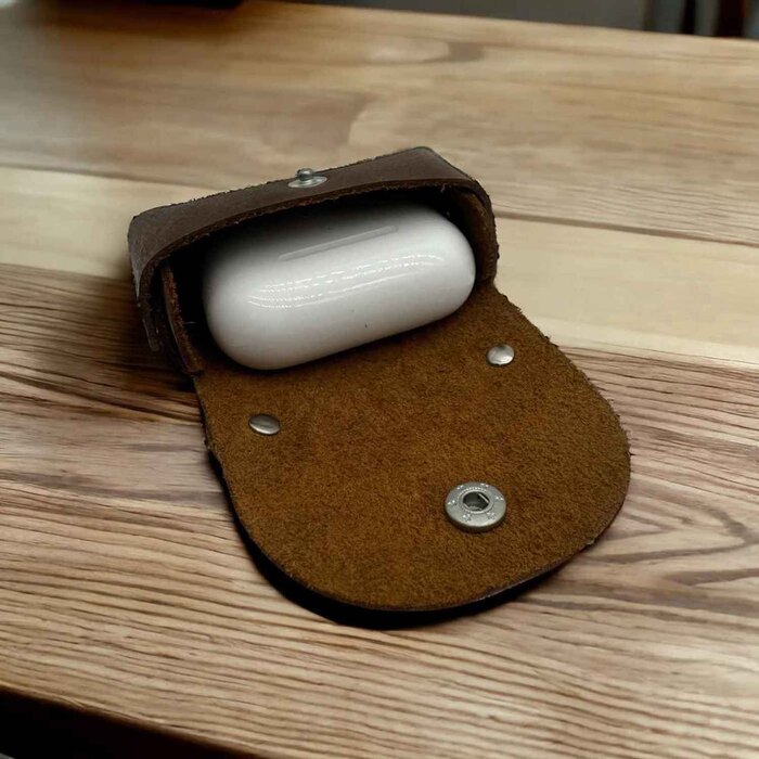 Leatheraft Atlas Distressed Leather Business Case For Apple Airpods Pro(Coffee) Fixed SizeProduct Thumbnail