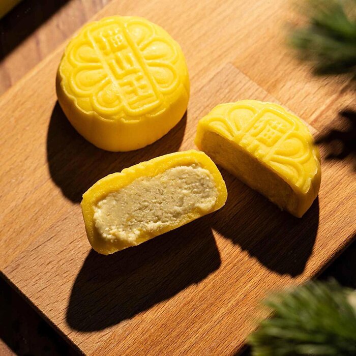 Living Kingdom Musan King and Black Thorn Durian Snow Skin Mooncakes【Self Pick-up Only】 6pcsProduct Thumbnail