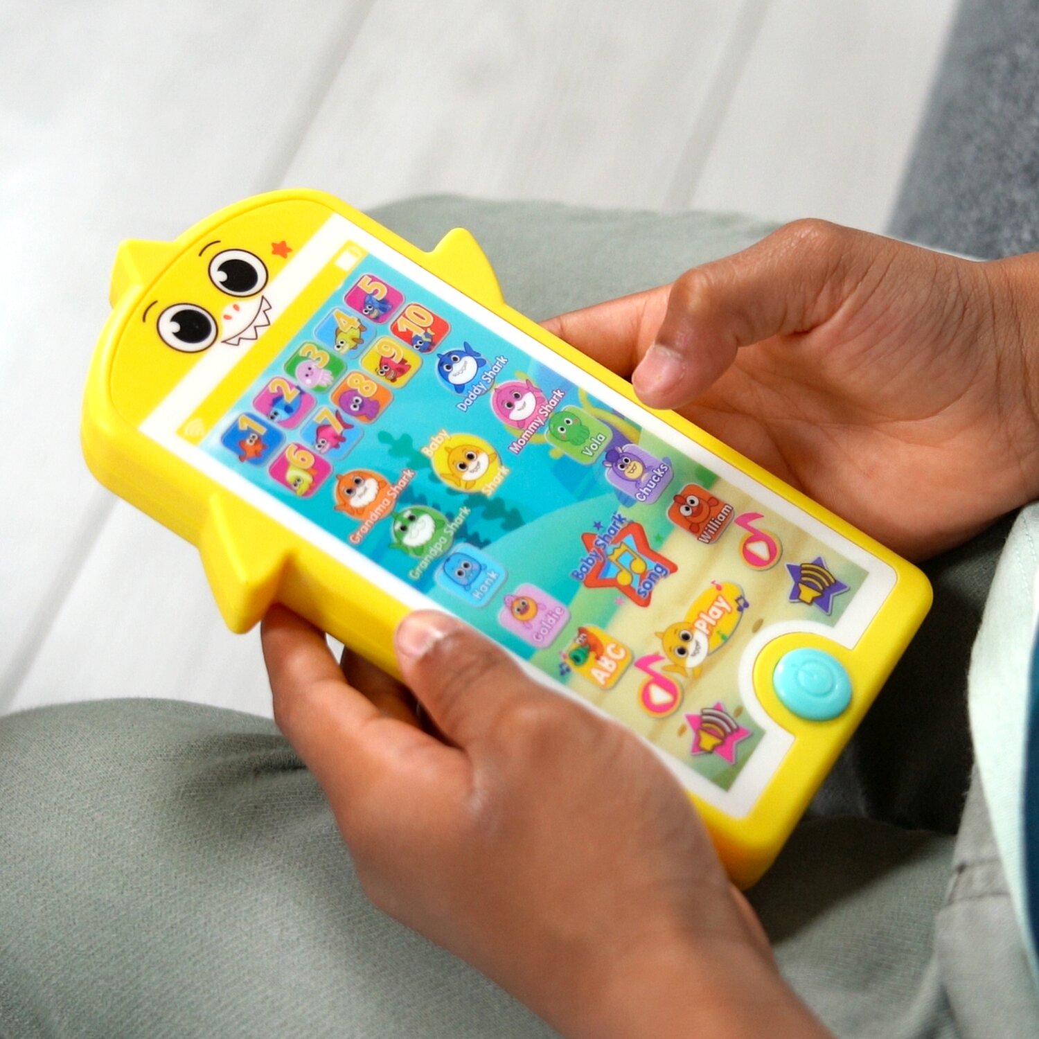 Pinkfong Babyshark - Mini Tablet (Refresh) Toy 3x15x23cm